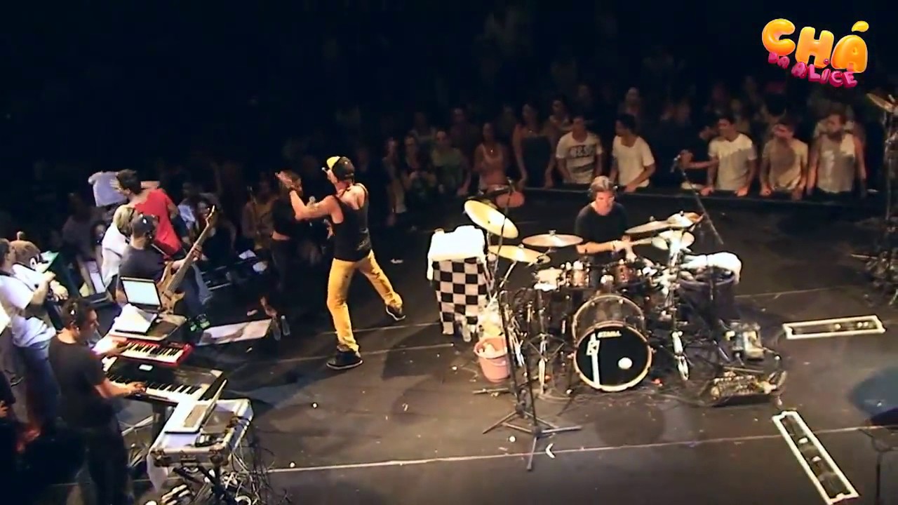 Netinho – Amor de Chocolate @ Bloco do Chá da Alice – Fundição Progresso (Vídeo Oficial)