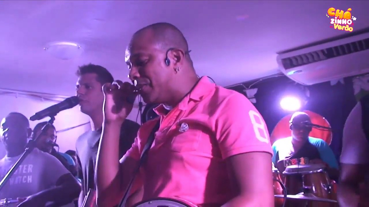Molejo – Voltei! (Ao Vivo) @ Chá da Alice (Vídeo Oficial)