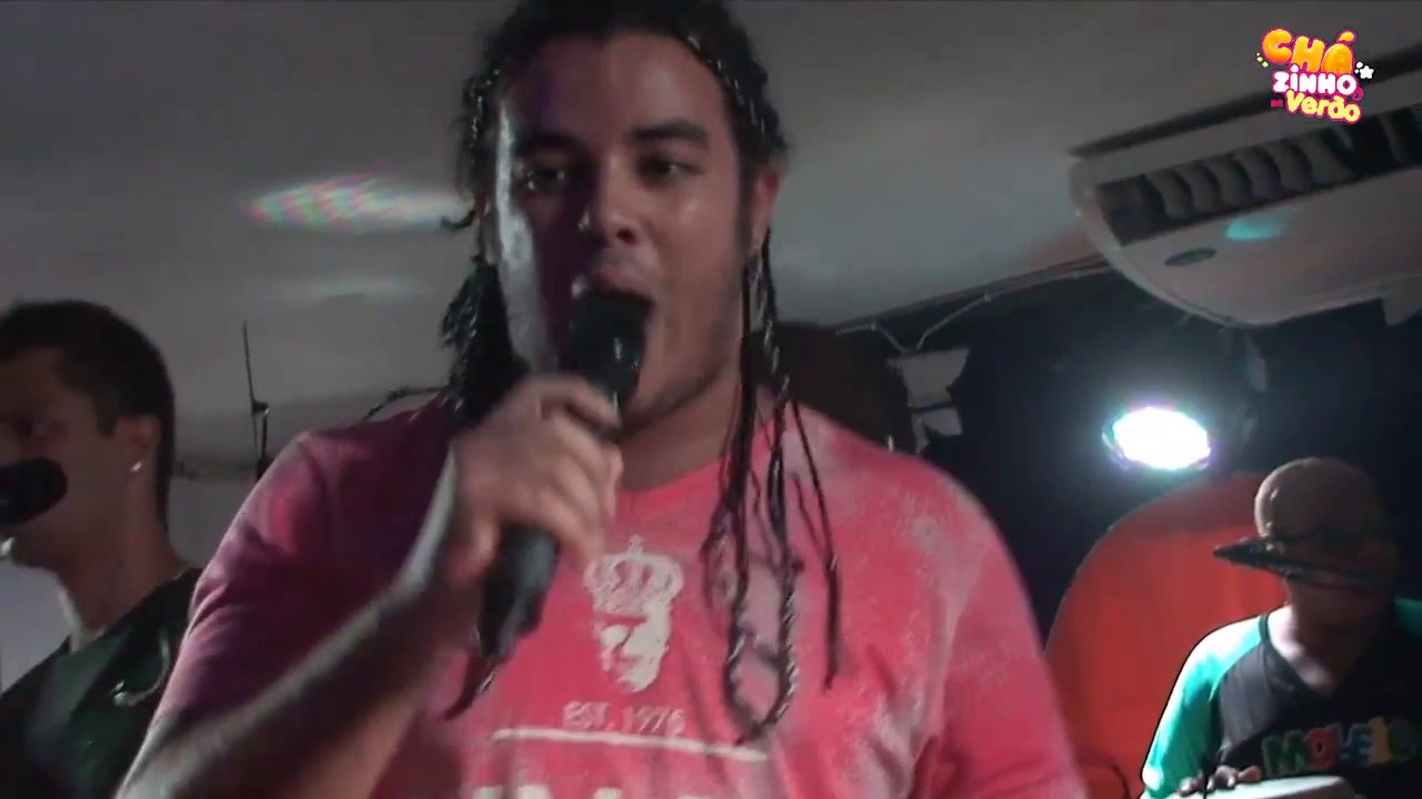 Molejo – Polivalência (Ao Vivo) @ Chá da Alice (Vídeo Oficial)