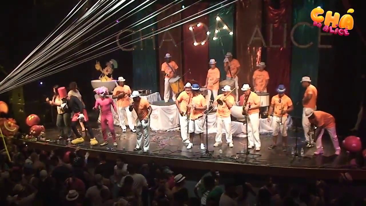 Fogo e Paixão Ao Vivo @ Chá da Alice Carnaval 2013 (Vídeo Oficial)