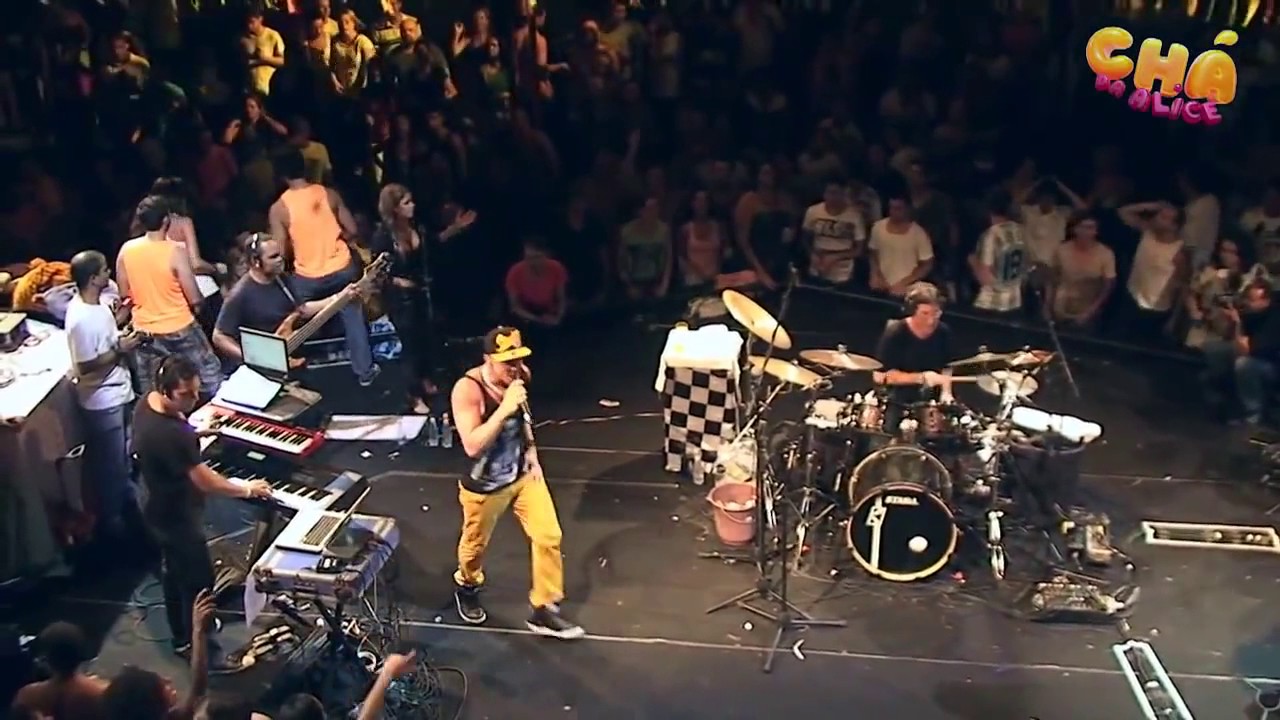 Netinho – Erva Venenosa @ Bloco do Chá da Alice – Fundição Progresso (Vídeo Oficial)