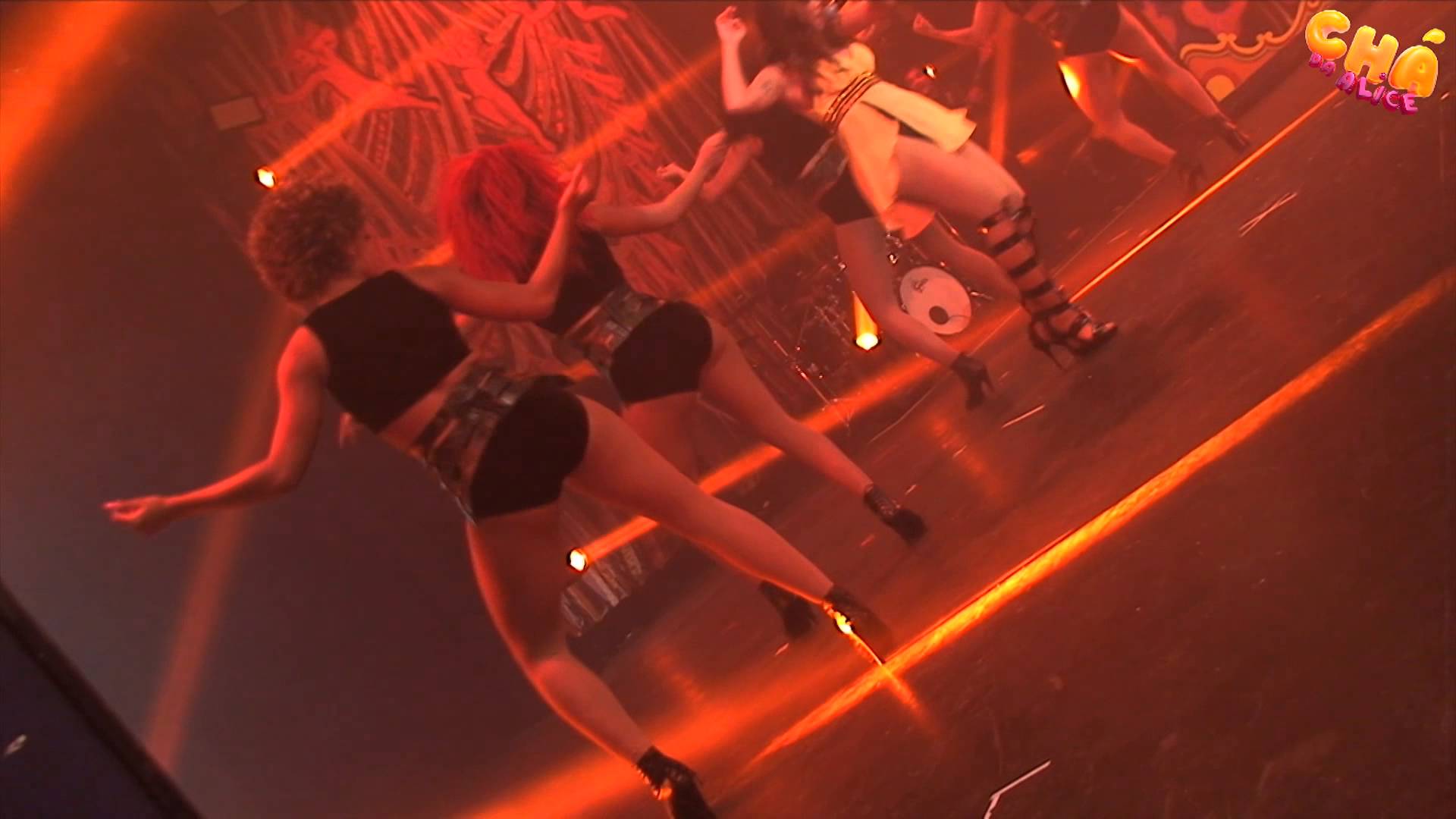 Anitta – Eu Sou Assim @ Chá da Alice 5 anos (Vídeo Oficial)