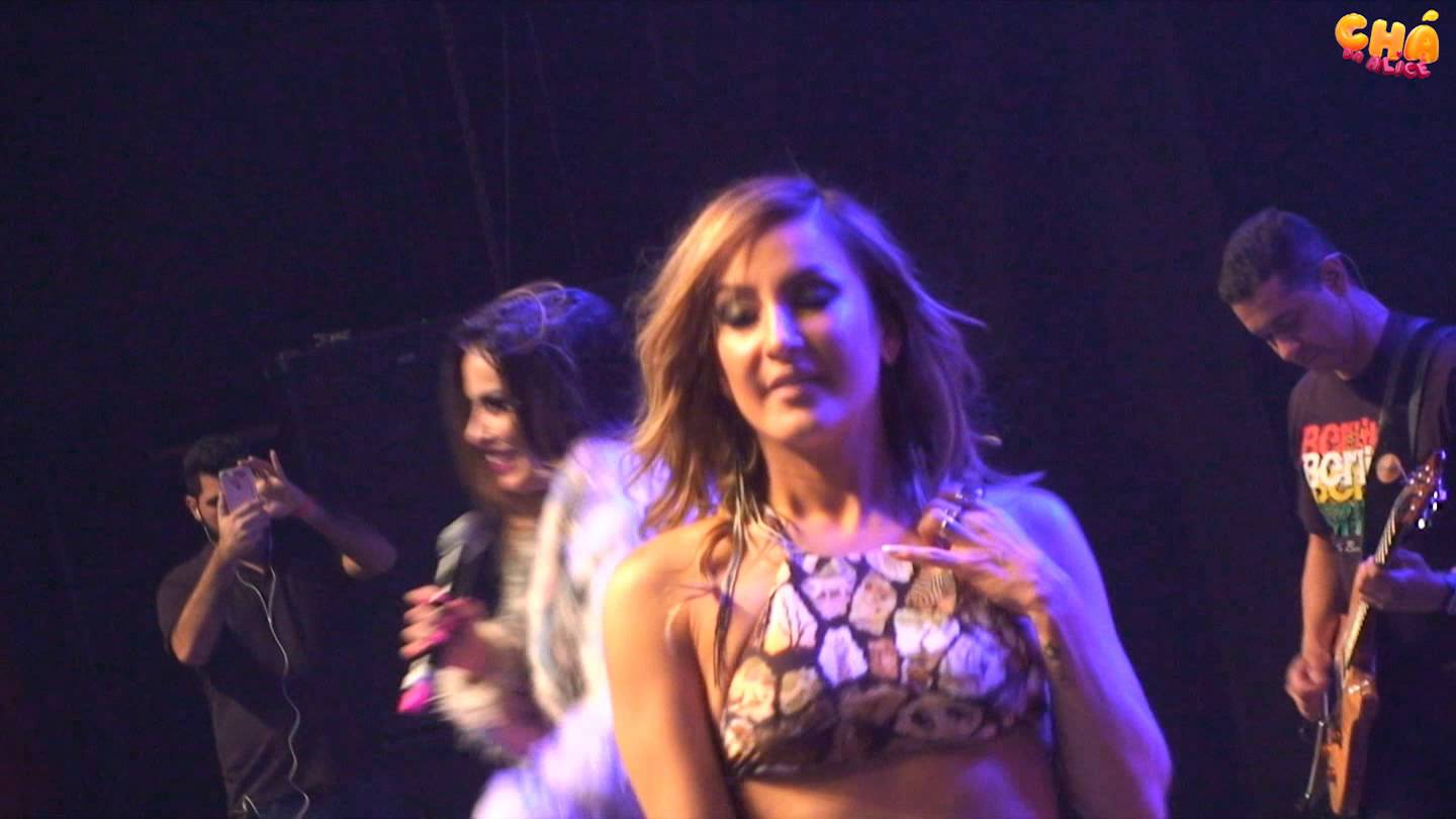 Chá da Alice – Alinne Rosa e Claudia Leitte – Largadinho (Ao Vivo) @ Barra Music