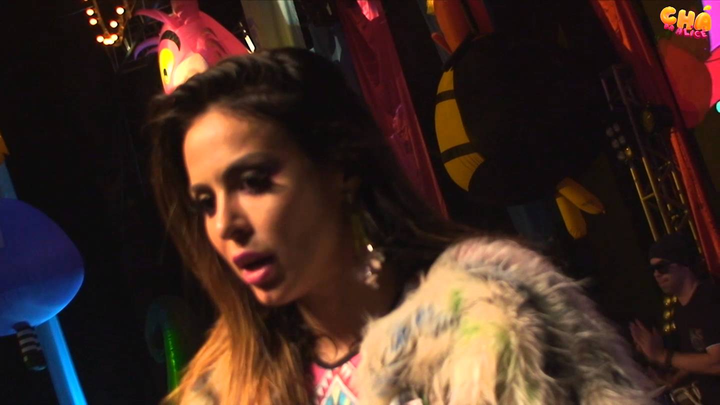 Chá da Alice – Alinne Rosa – Estilo Meu (Ao Vivo) @ Barra Music