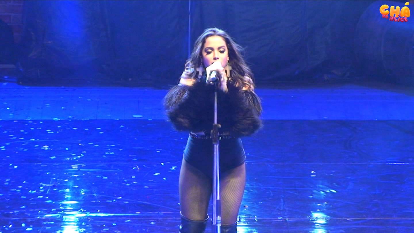 Chá da Anitta 2015 – As Quatro Estações/Quando Você Passa (Turu Turu) @ Chá da Alice (Vídeo Oficial)