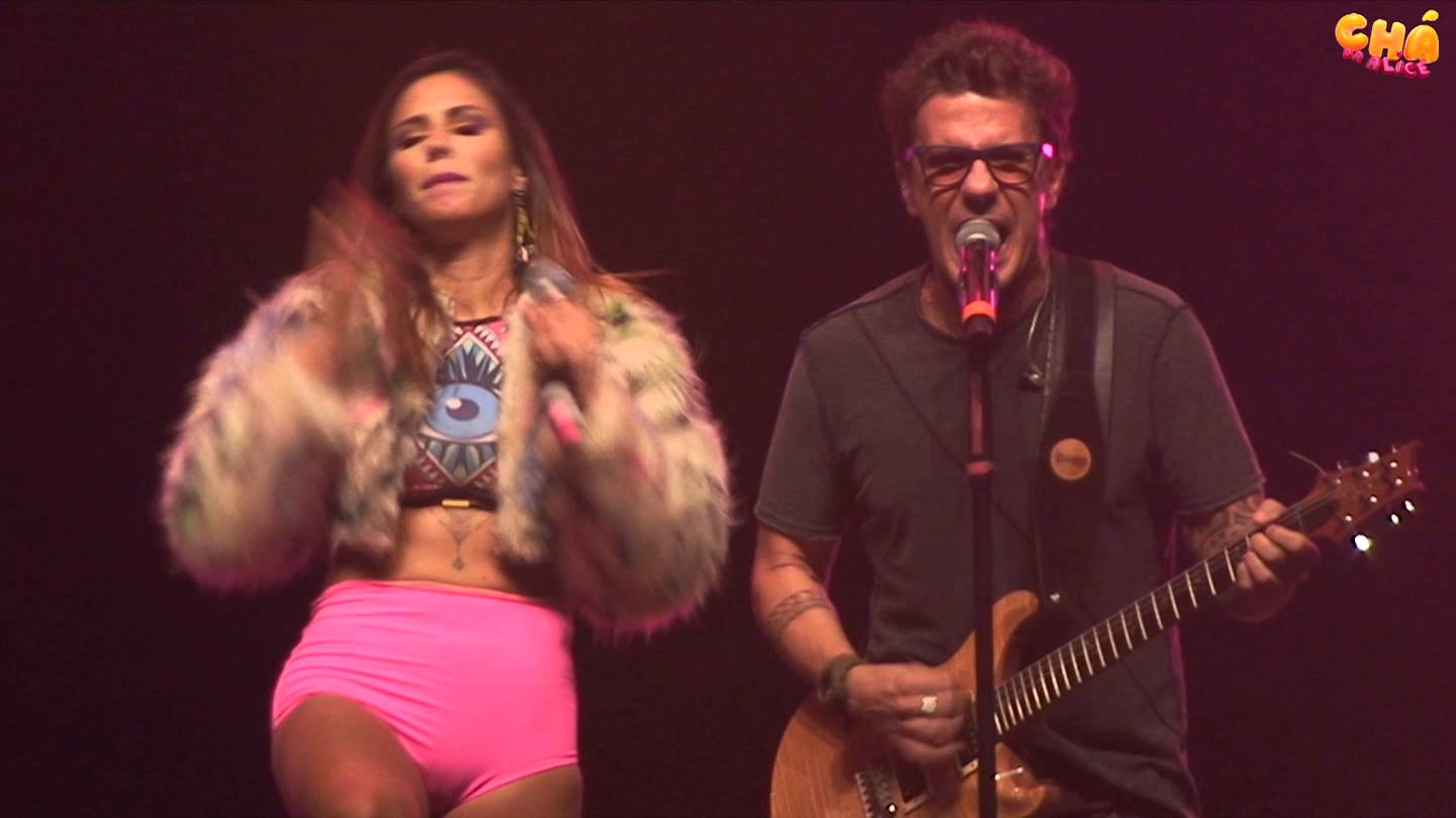 Chá da Alice – Alinne Rosa e Jammil – Ê Saudade (Ao Vivo) @ Barra Music