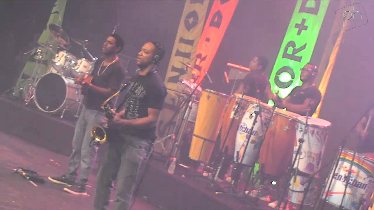 É O Tchan – Ondinha (Ao Vivo) @ Micháreta do Chá da Alice