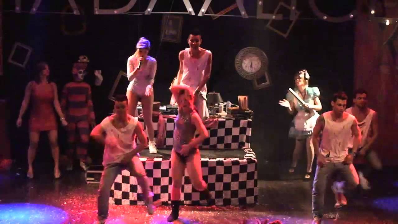 Kelly Key e Jullie – Barbie Girl @ Chá da Alice Carnaval 2012 – Pheeno TV