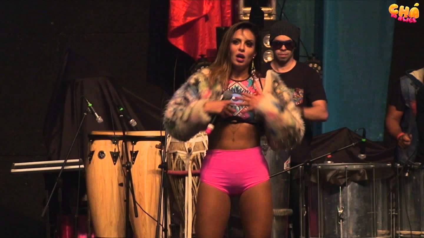 Chá da Alice – Alinne Rosa – Dandalunda (Ao Vivo) @ Barra Music