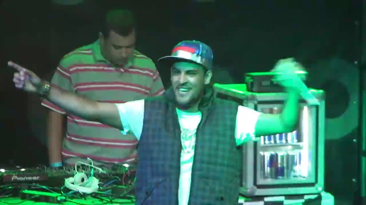 MC Créu – Rap da Cidade Alta (Ao Vivo) @ Baile do Chá da Alice