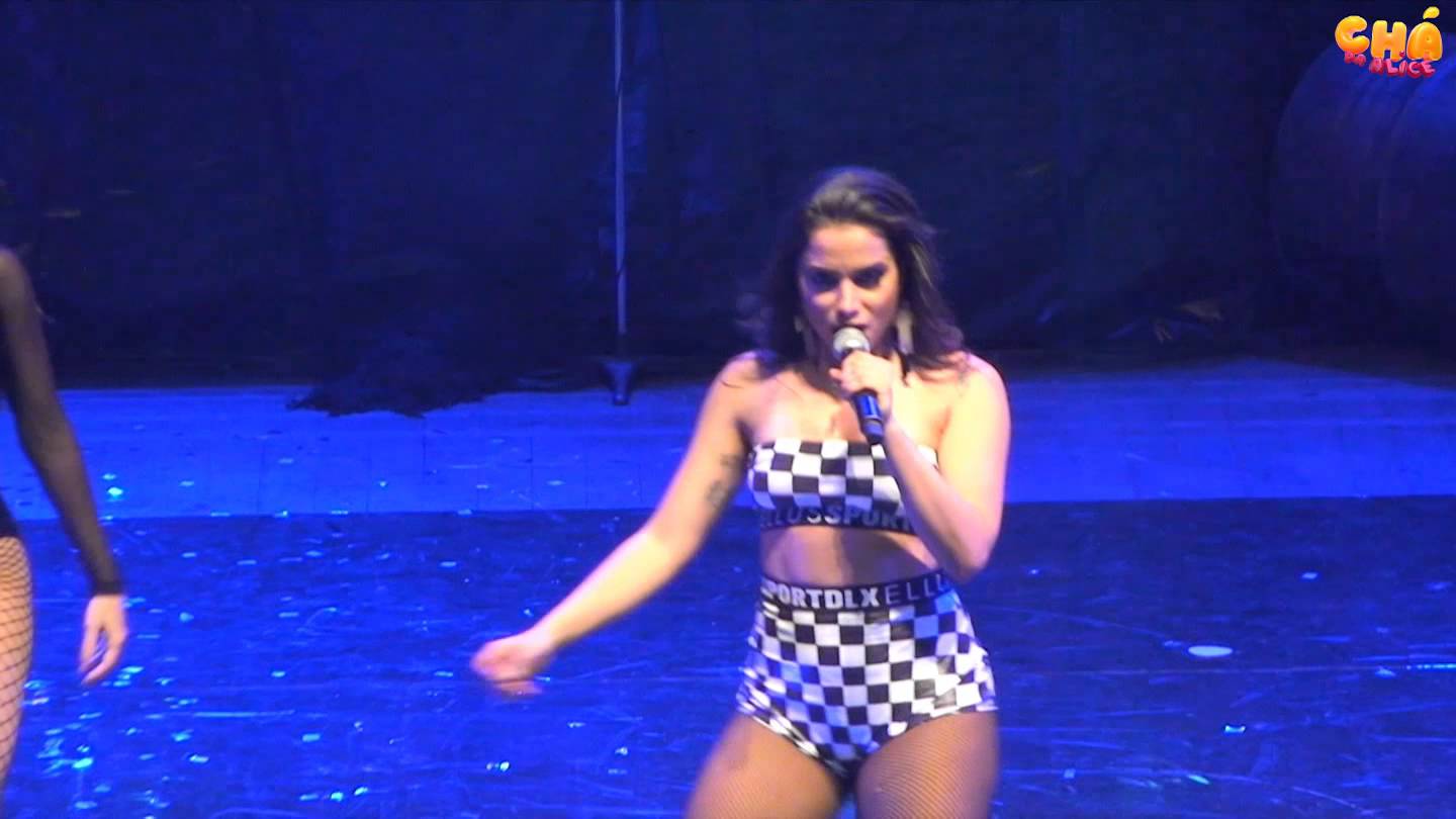Chá da Anitta 2015 – No Meu Talento @ Chá da Alice (Vídeo Oficial)