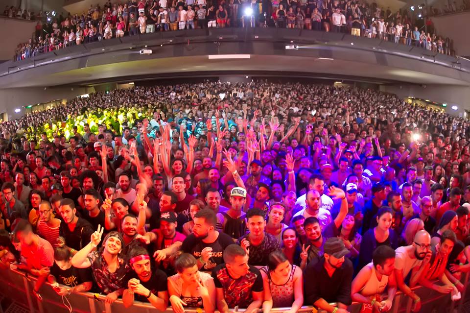 Vamos relembrar o show que ficará marcado para sempre em nossos corações!